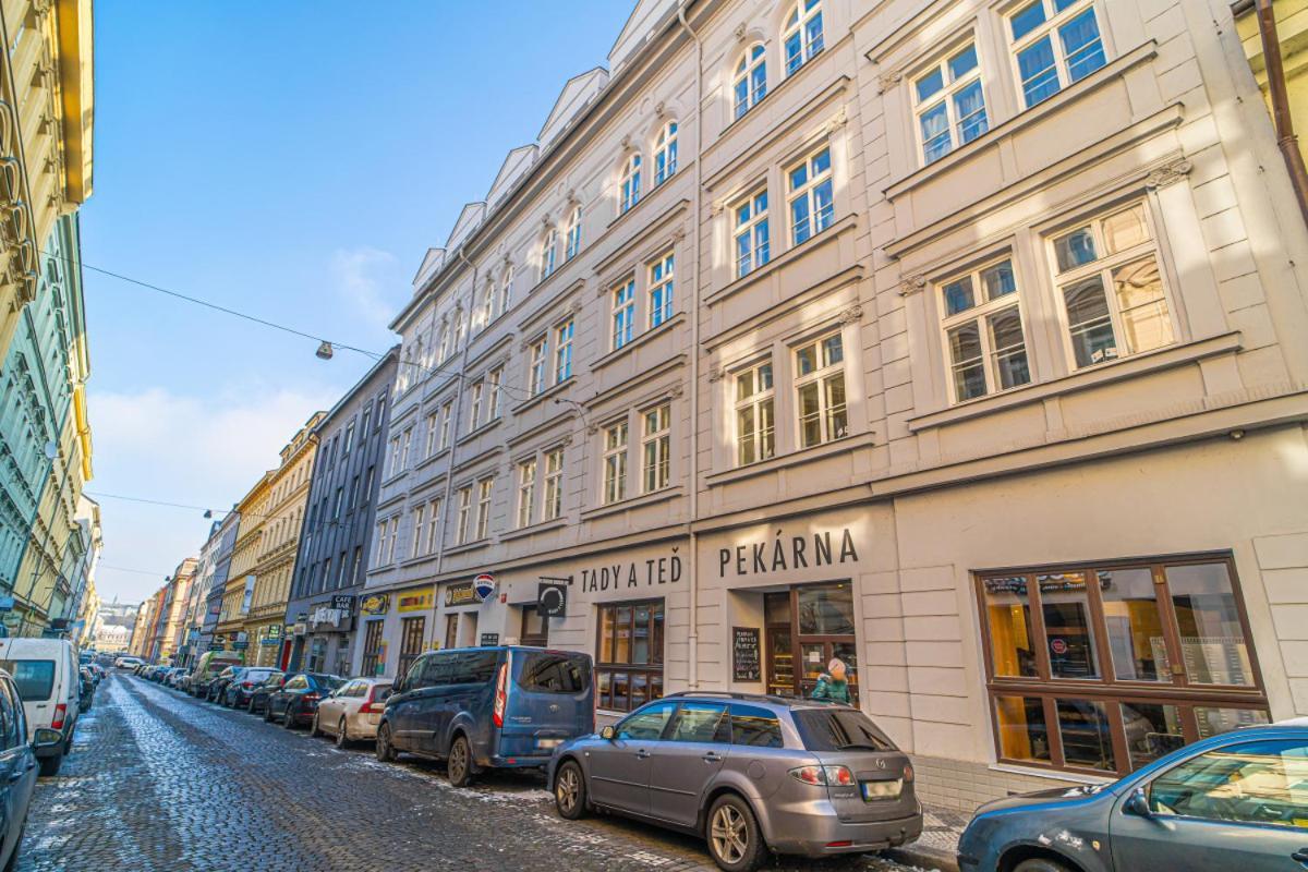 Utulny Byt V Centru Prahy Prag Exterior foto